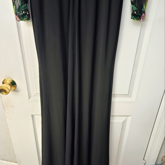 Mac Duggal 67870 Beaded Illusion High Neck Trumpet Gown SZ 6 NWOT - Picture 10 of 14